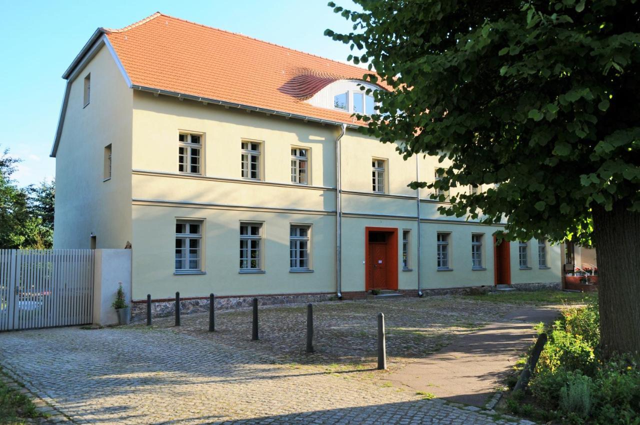 Mirabellenhof - Kleine Ferienwohnung Mit Altstadtblick Biesenthal Eksteriør billede